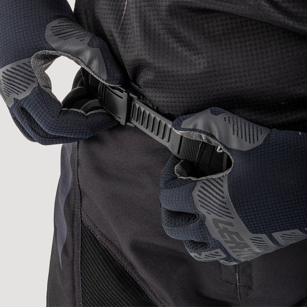 Leatt 3.5 Ride Kit Venom 2025 Mini/Junior Motocross Jersey and Pants Set