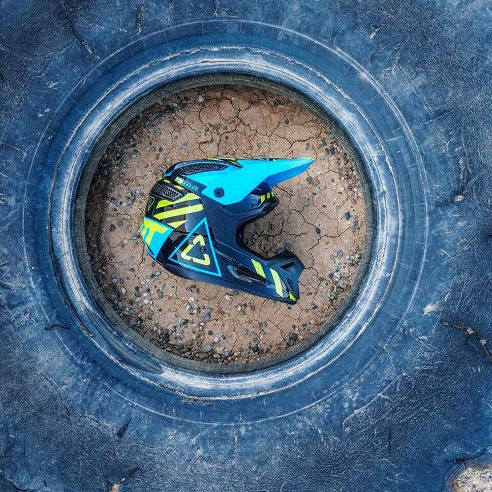 Leatt GPX 5.5 Composite V19.1 Motocross Helmet