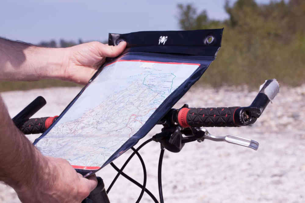 Amphibious DryMap Map Bag
