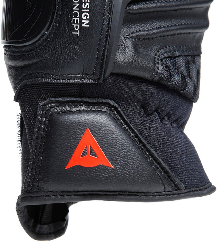 Dainese Carbon 4 Short Motorcycle Gloves