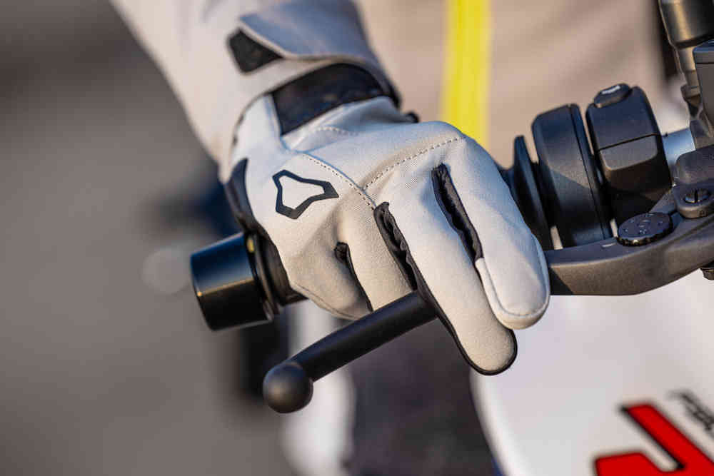 Macna Astrill Motorcycle Gloves