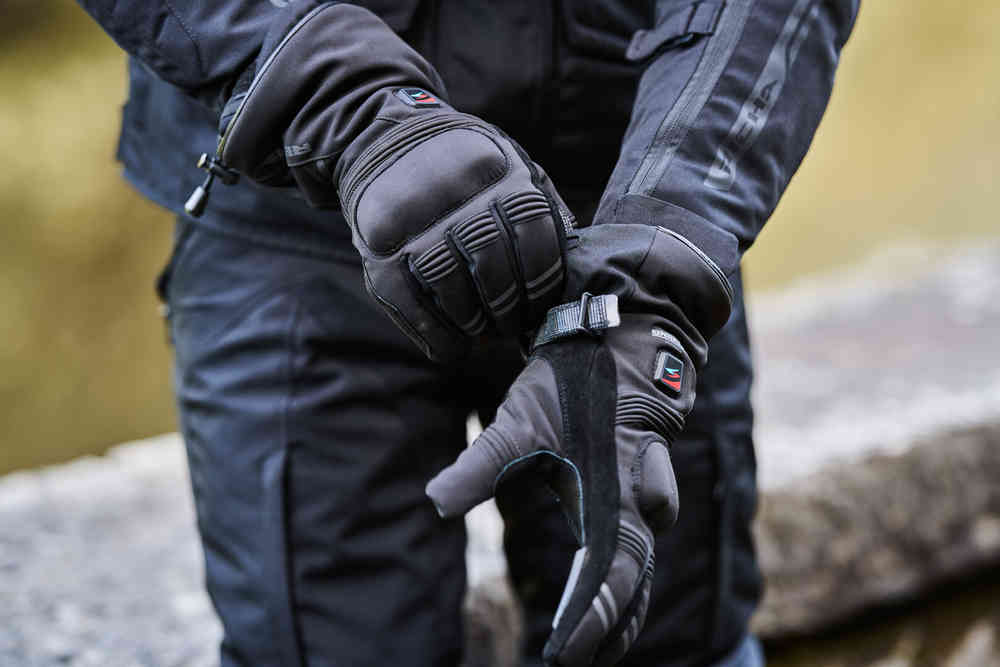 Richa Inferno 12V heated waterproof Motorcycle Gloves Set