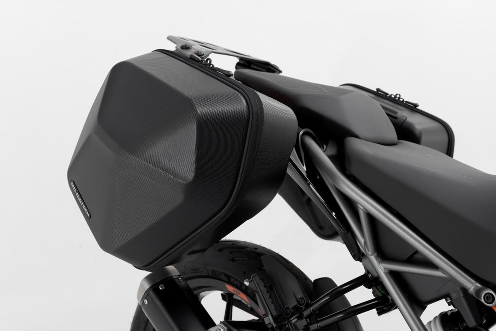 SW-Motech URBAN ABS side case system - 2x 16,5 l. KTM 125 / 390 Duke (17-23).