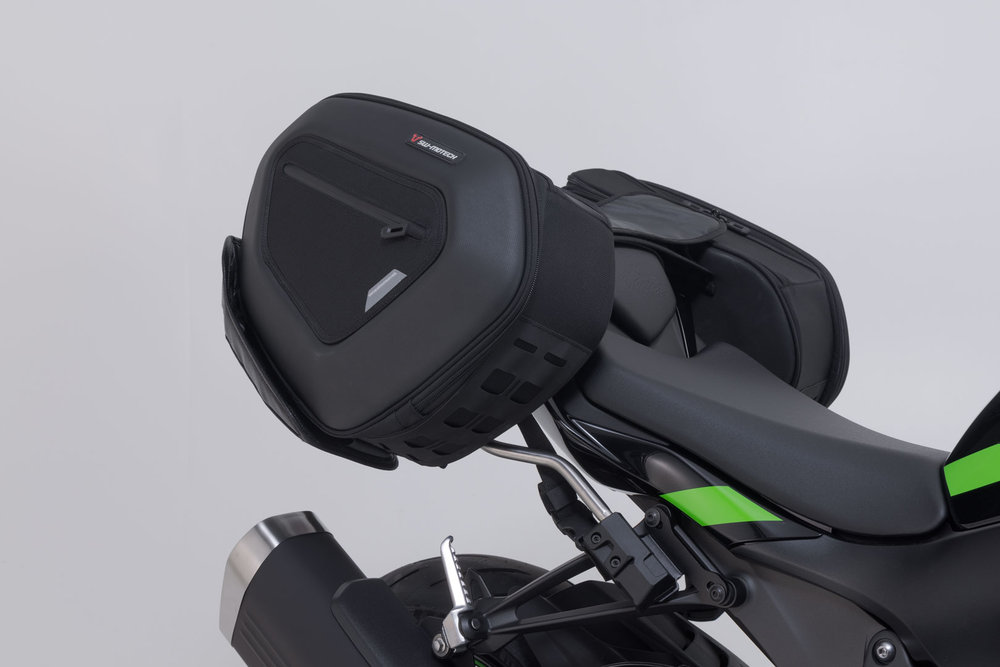 SW-Motech PRO BLAZE H saddlebag set - Black. Kawasaki ZX-6R (23-), ZX-4RR (23-).