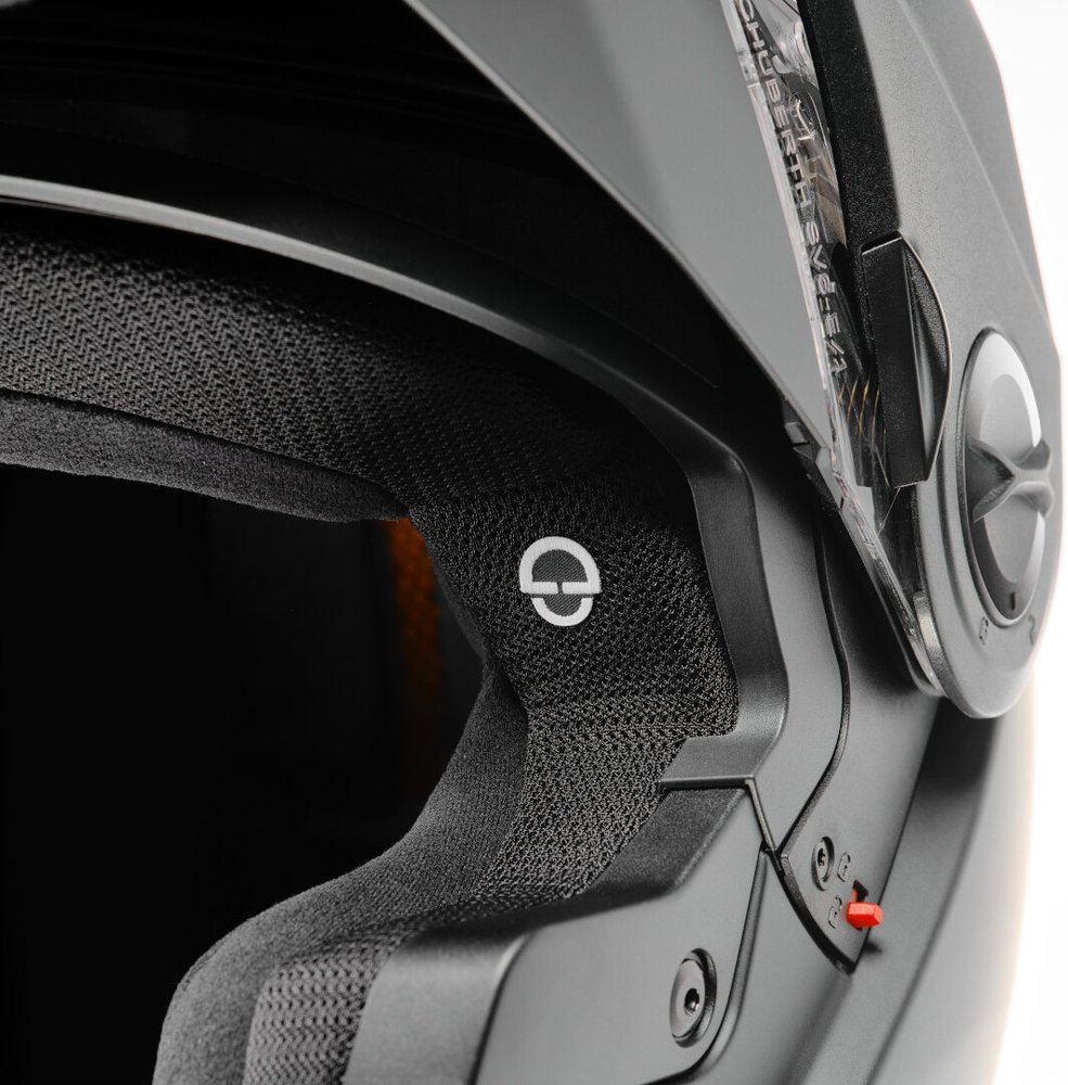 Schuberth E2 Helmet