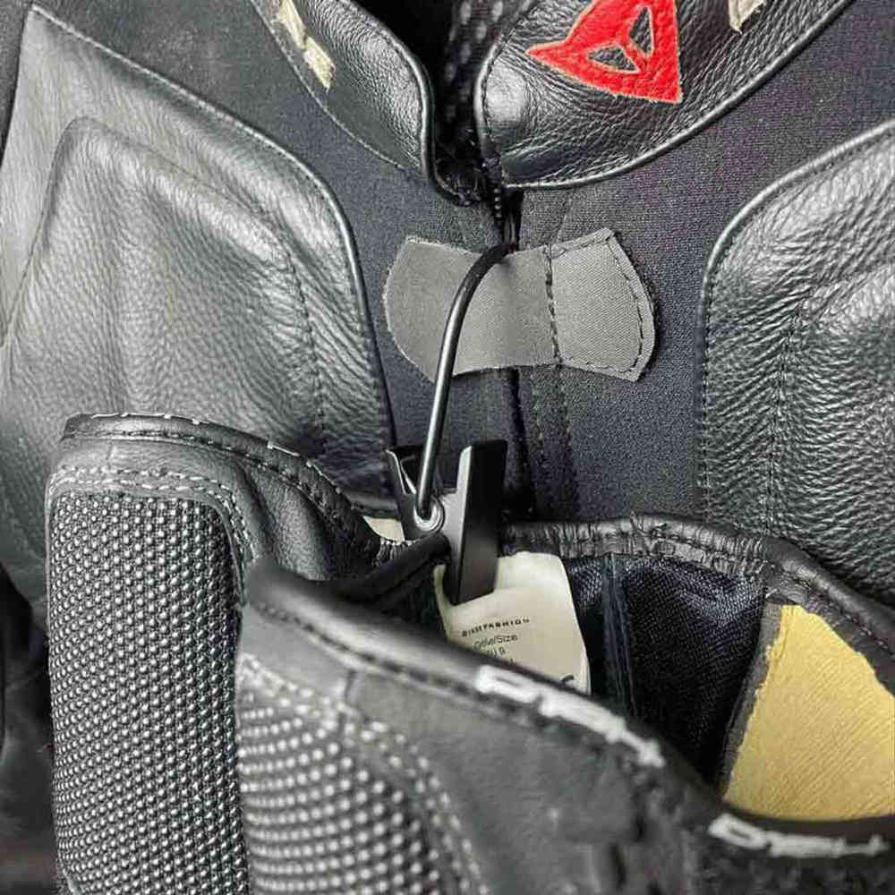 SUITBASE CLIP for Gloves