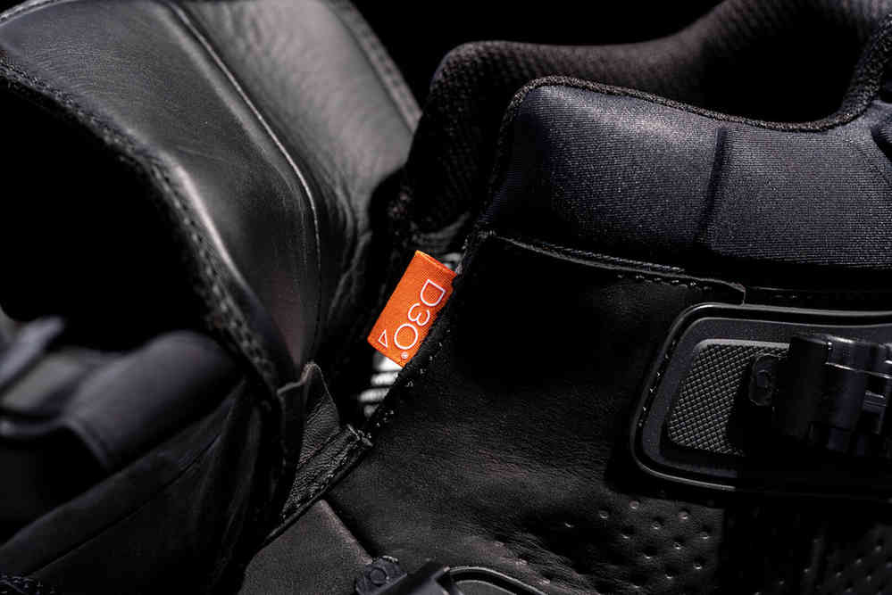 Icon Slabtown WP waterproof Motorcycle Boots