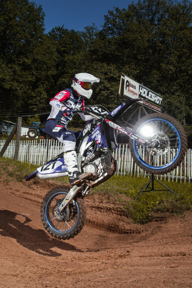 Scorpion VX-22 Air Solid Motocross Helmet