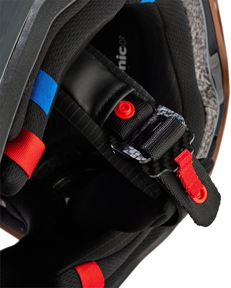 FOX V3 RS Carbon Solid MIPS Motocross Helmet