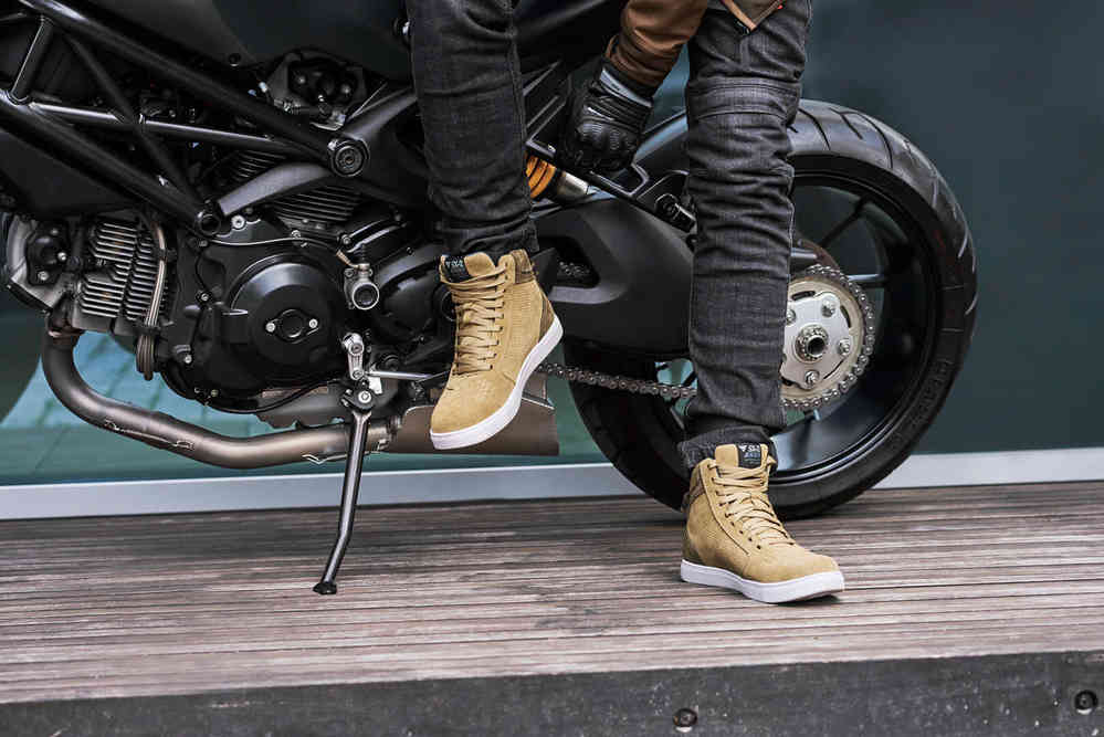SHIMA SX-2 Evo perforated Motorcycle Shoes