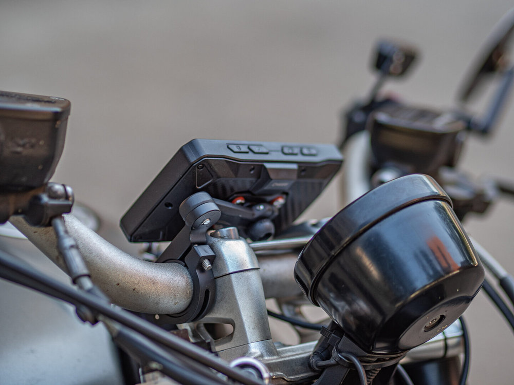 CHIGEE AIO-5 Play Motorcycle Multimedia System