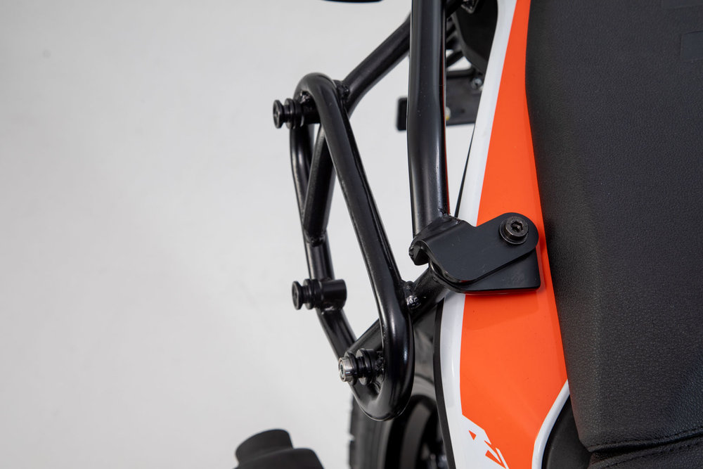 SW-Motech URBAN ABS side case system - 2x 16,5 l. KTM 390 Adventure (19-).
