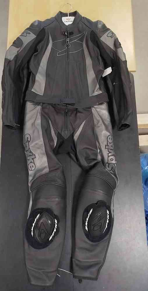 Spyke Command Lady Div two-pece Leather Suit 2nd choice item