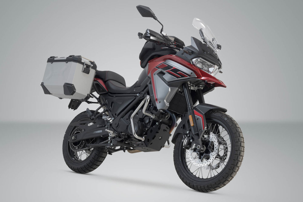 SW-Motech TRAX ADV aluminium case system - Silver. 37/45L. Voge 650 DS/X (22-).