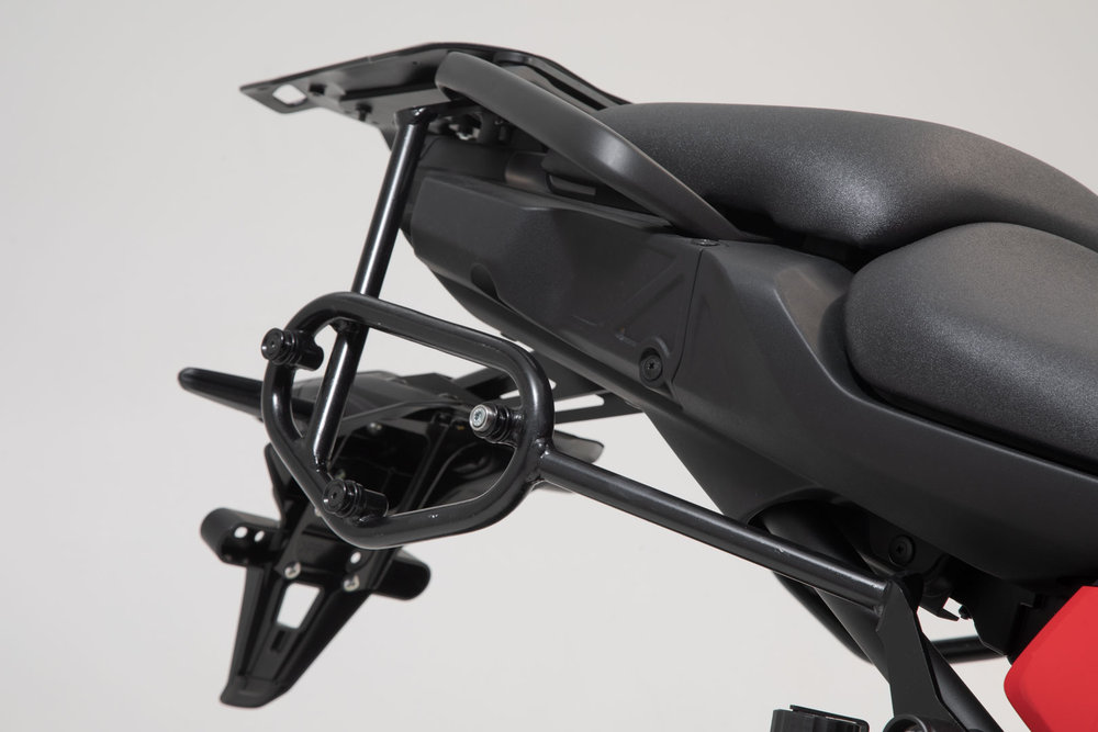 SW-Motech URBAN ABS side case system - 2x 16,5 l. Yamaha Tracer 9 / GT (20-) / GT+ (22-).
