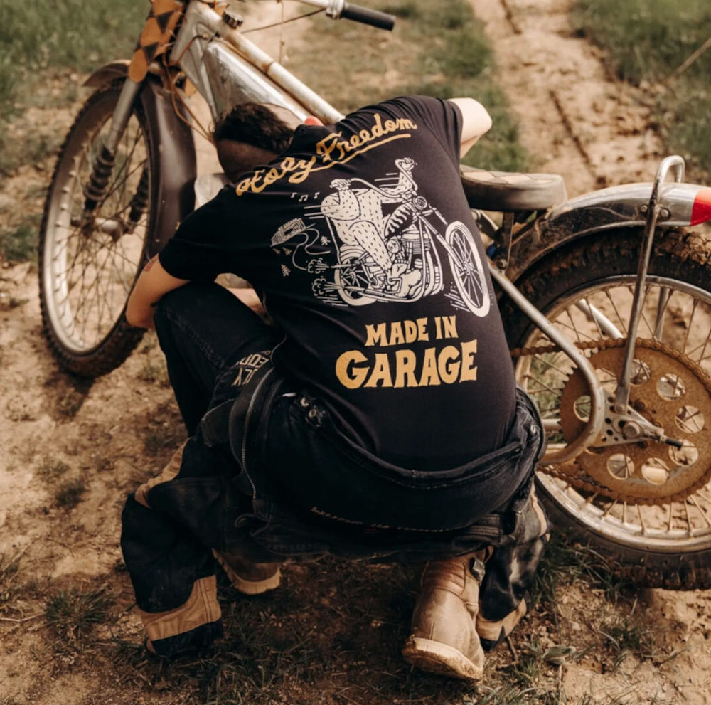 HolyFreedom Yeti nera T-Shirt