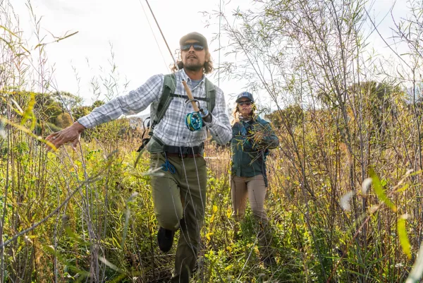 Long-Sleeved Open Air Caster