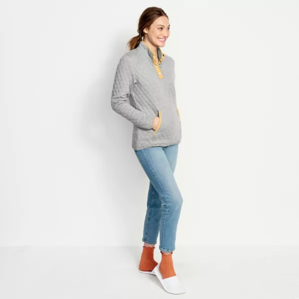 Women's Outdoor Quilted Snap Sweatshirt
