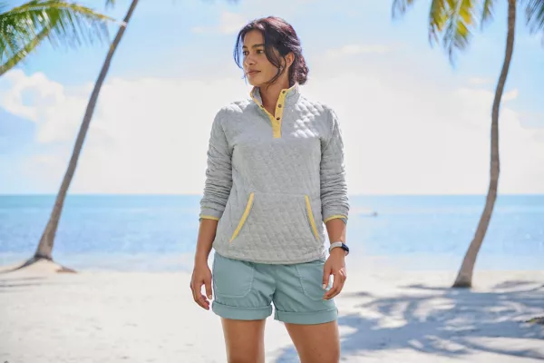 Women's Outdoor Quilted Snap Sweatshirt