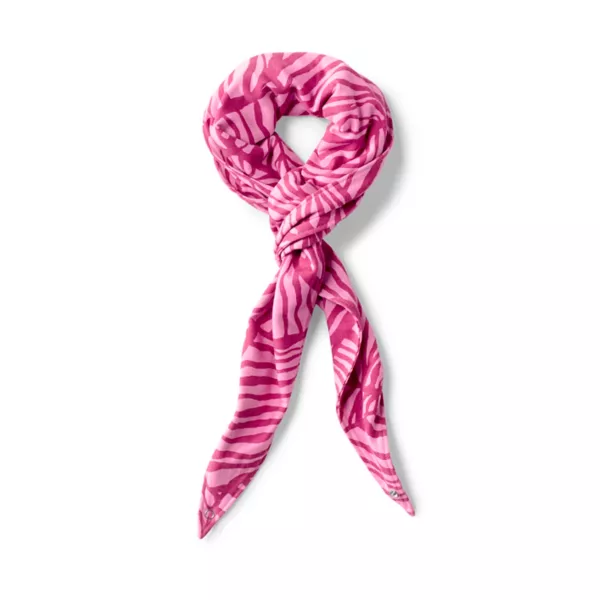 DriCast™ Printed Diamond Scarf