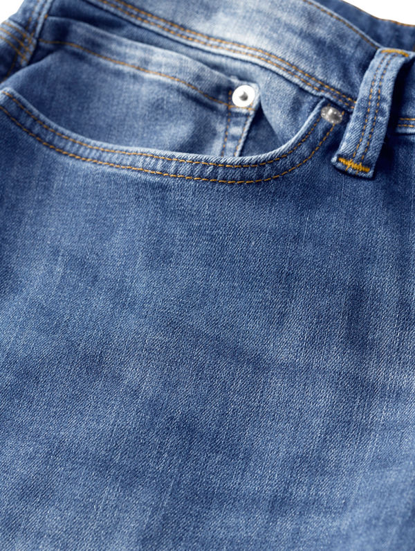 DUER™ Performance Denim