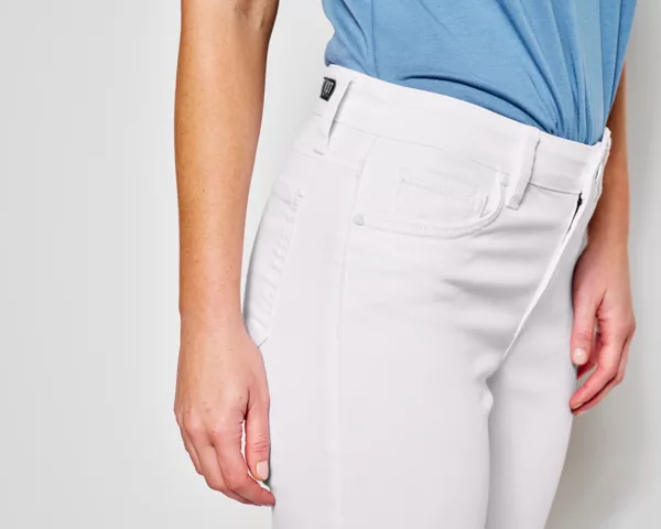 Kut from the Kloth® Amy Crop Jeans