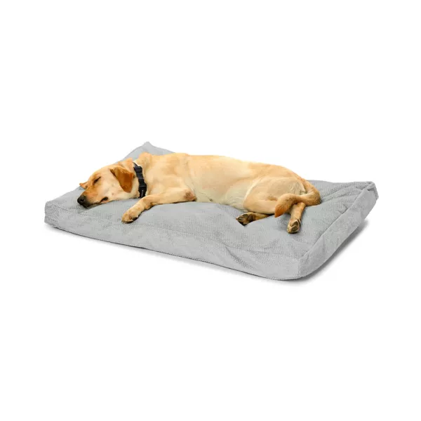 Orvis ToughChew® ComfortFill-Eco™ Platform Dog Bed