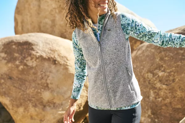Women's R65™ Sweater Fleece Vest