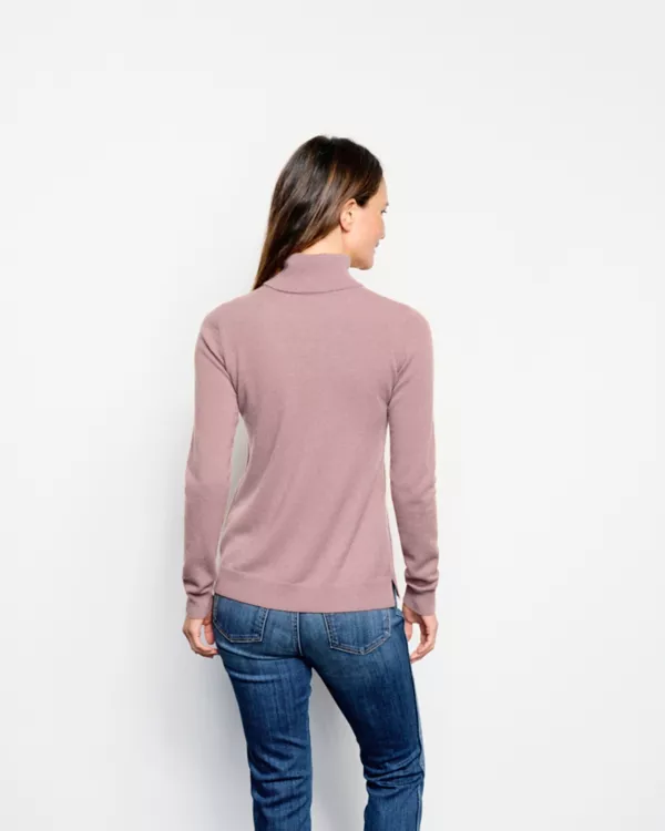 Classic Cashmere Turtleneck Sweater