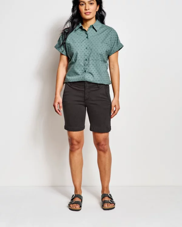 Kut from the Kloth® Stretch Twill Catherine Boyfriend 7" Shorts