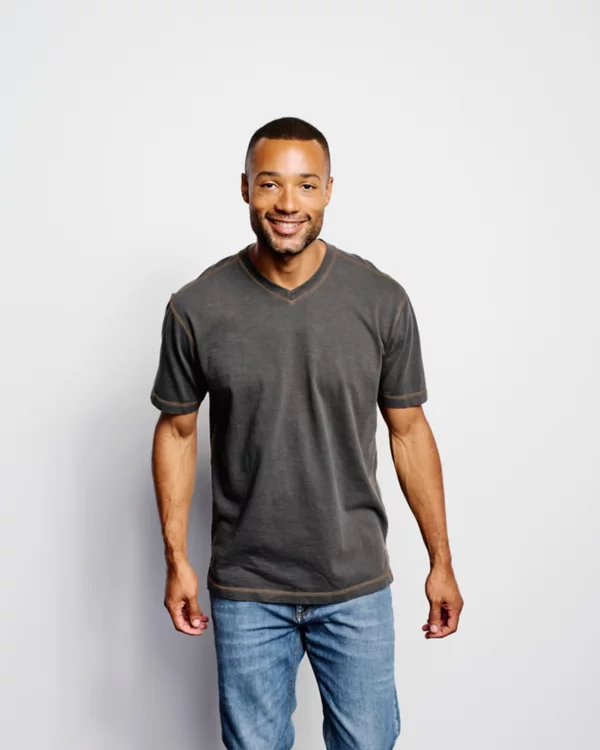 Montana Morning® High V-Neck Short-Sleeved T-Shirt