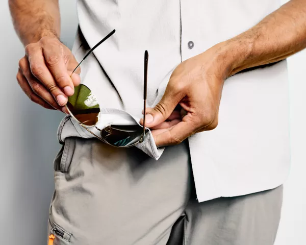 Long-Sleeved Open Air Caster