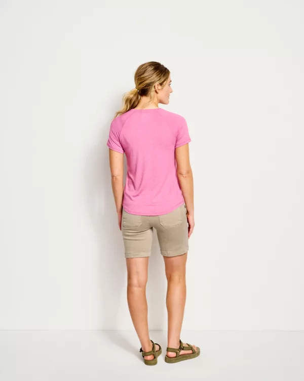 Women's DriCast™ Short-Sleeved Tee