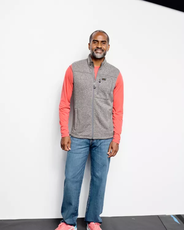 R65 Sweater Fleece Vest