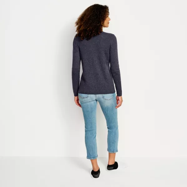 Classic Mockneck Sweater