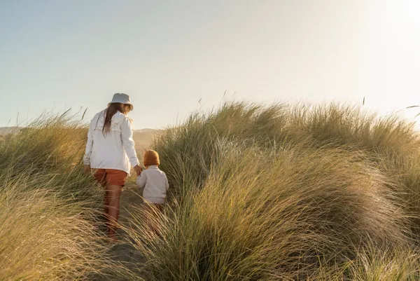 Women's Open Air Caster Hooded Zip-Up Jacket