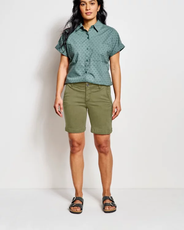 Kut from the Kloth® Stretch Twill Catherine Boyfriend 7" Shorts