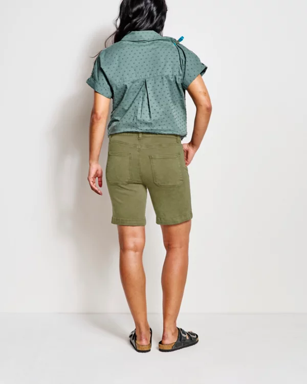 Kut from the Kloth® Stretch Twill Catherine Boyfriend 7" Shorts