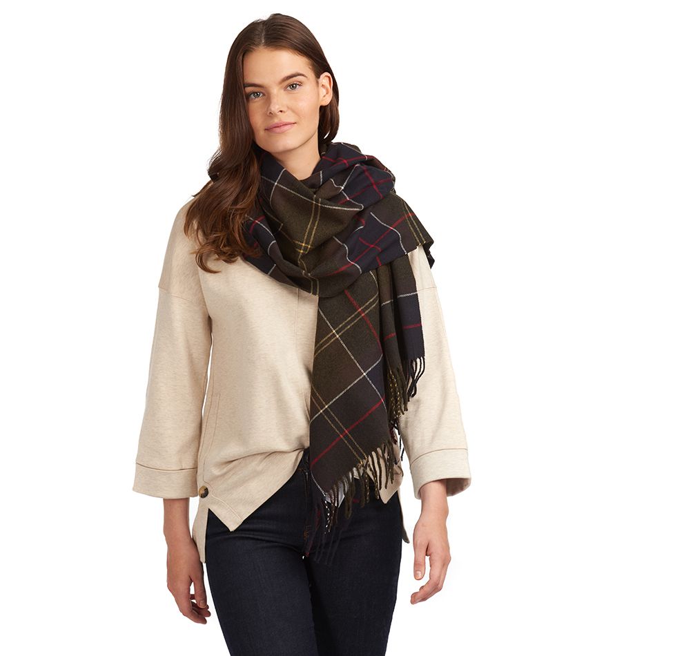 Barbour Hailes Tartan Wrap