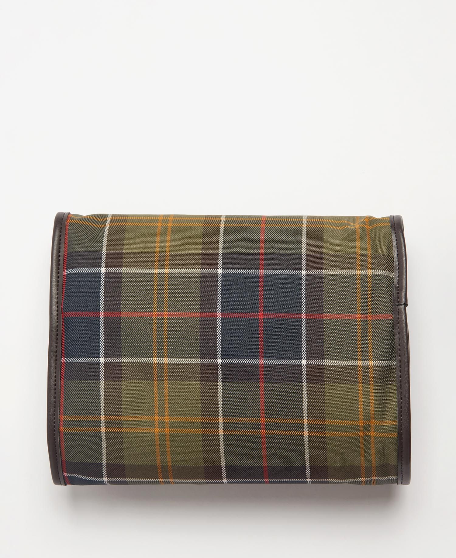 Barbour Tartan Hanging Washbag
