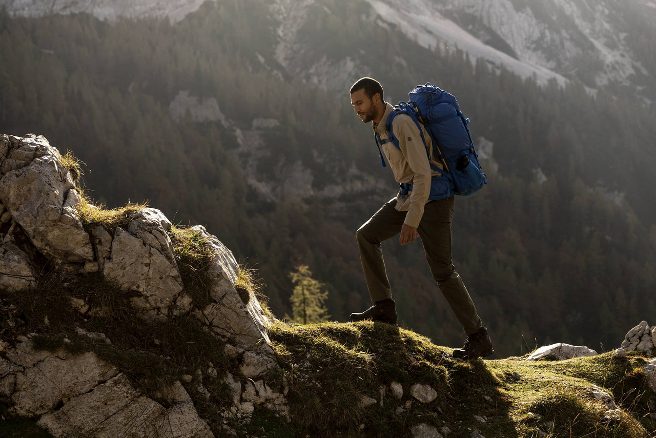 Fjallraven Abisko Trail Long Sleeve Shirt - Men's
