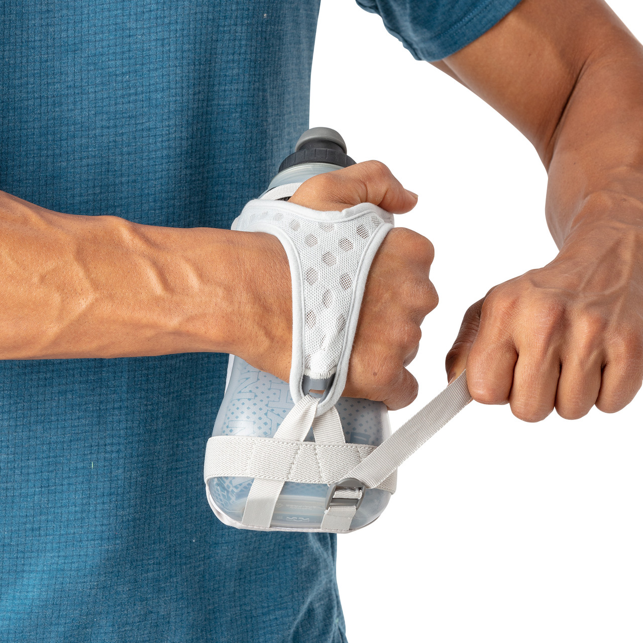 Nathan Quick Squeeze Insulated Handheld Bottle 18 oz.