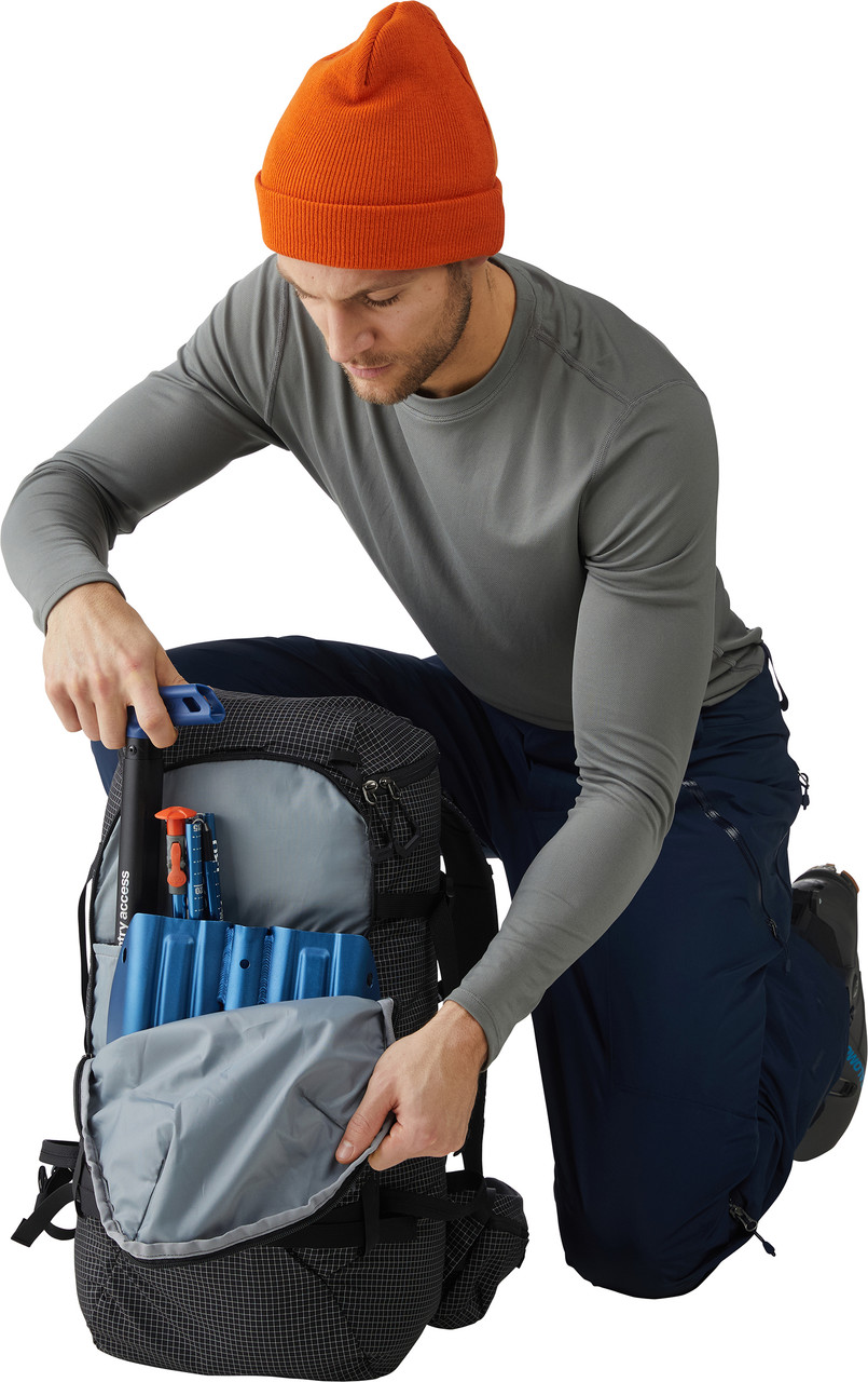 MEC Tour 32 Backpack