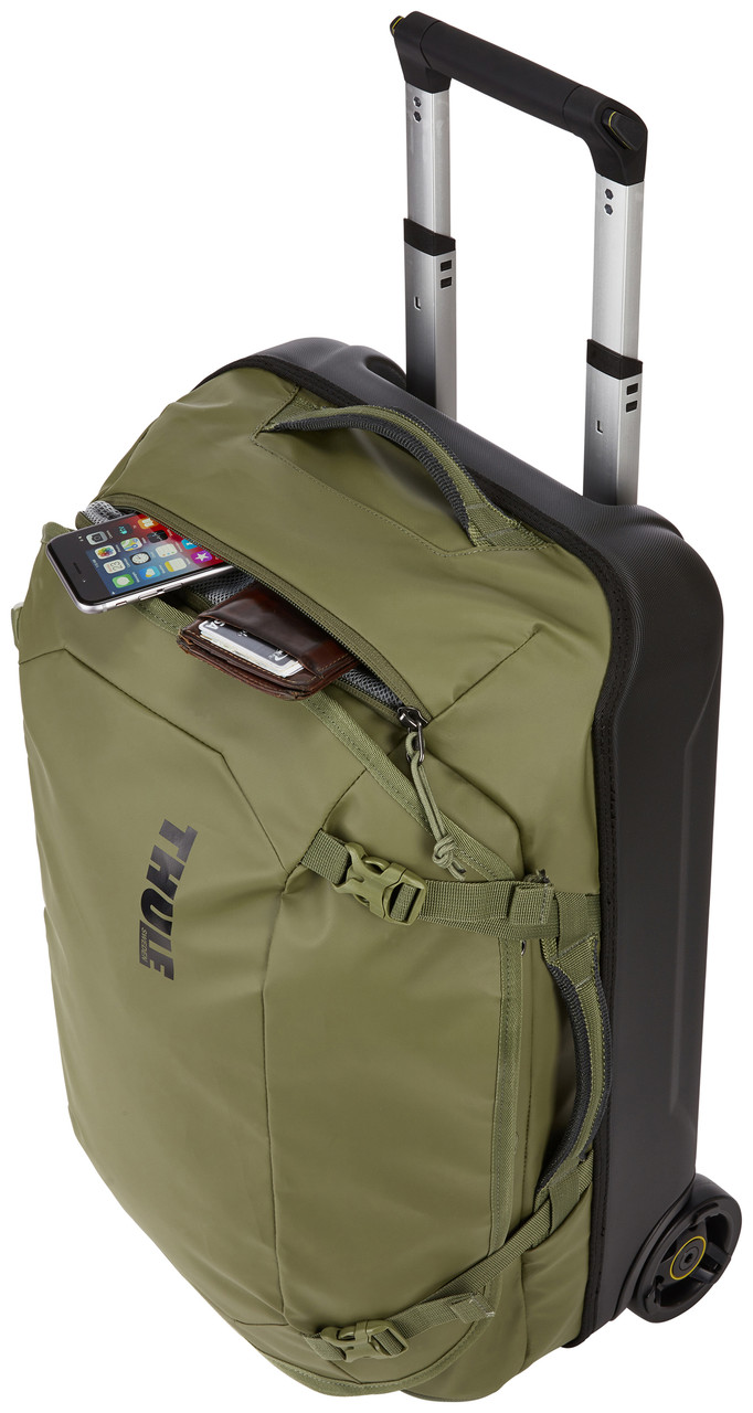 Thule Chasm 40L Wheeled Carry On Duffle - Unisex