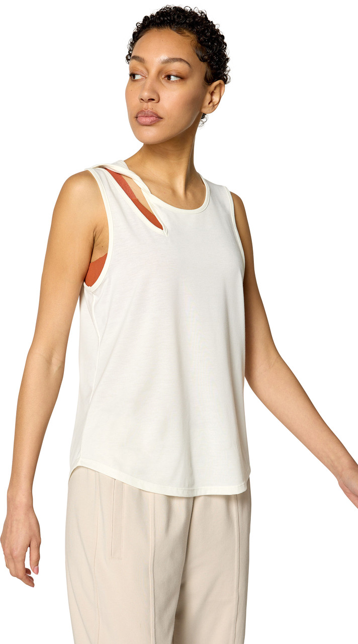 MPG Dynamic Twist Key Hole Tank Top - Women's