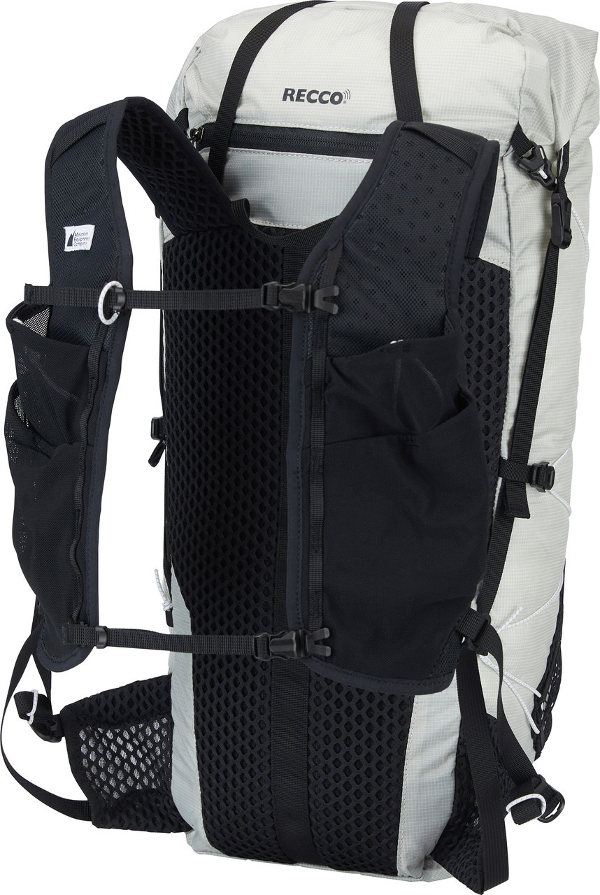 MEC x SERRATUS Pace UL 25 Daypack - Unisex