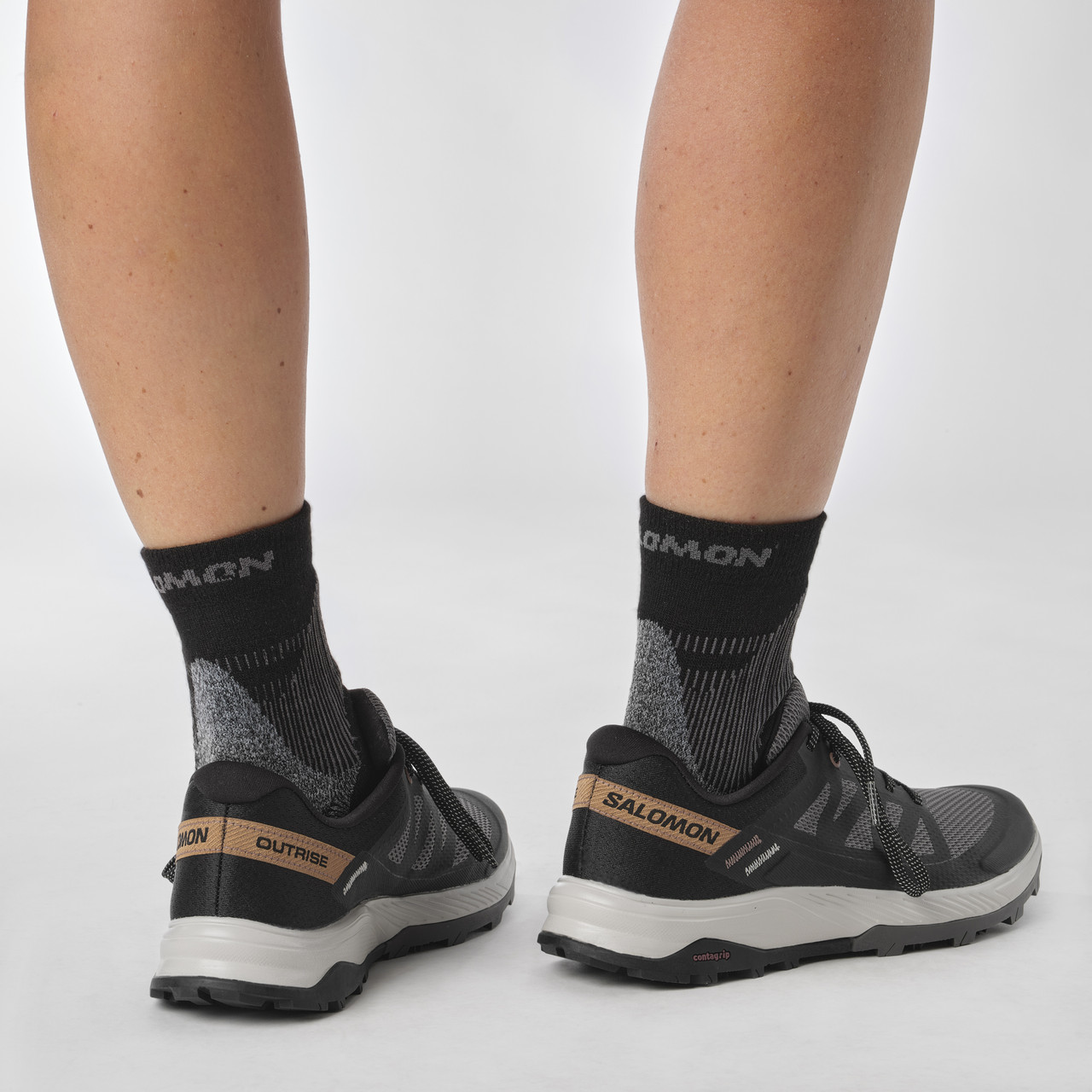 Salomon Outrise Light Trail Shoes - Women's