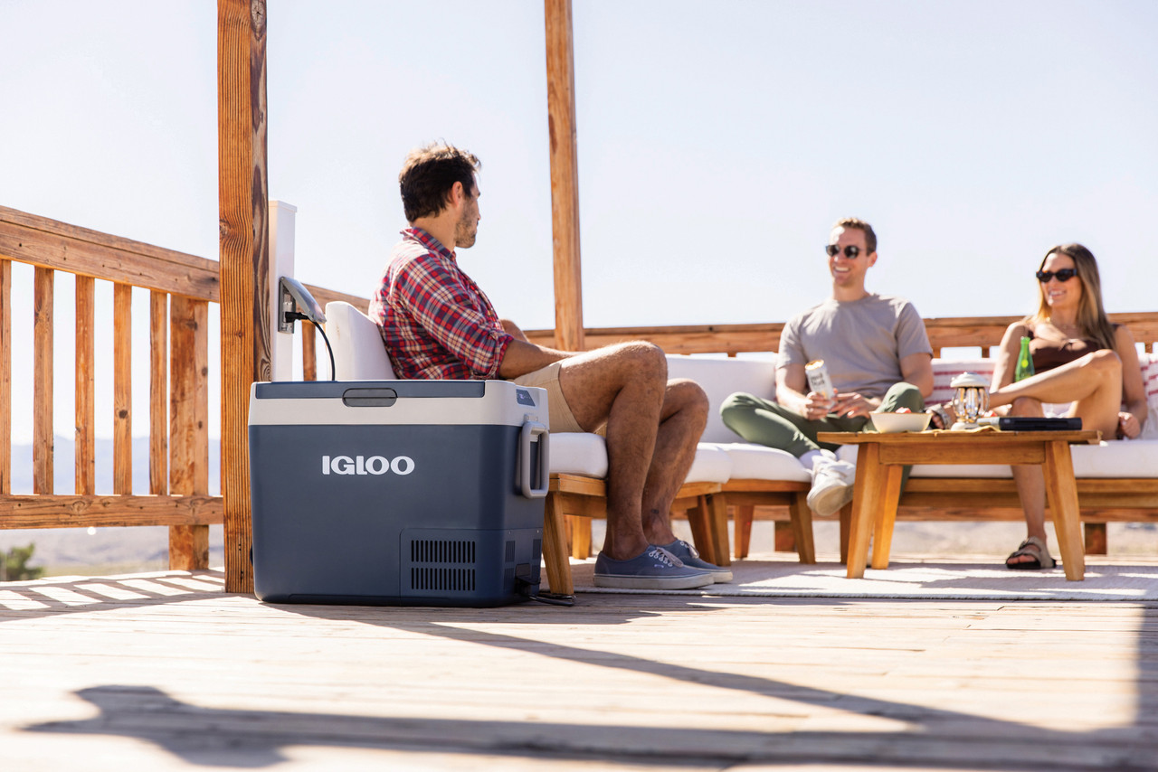 Igloo ICF Compressor 60QT Cooler