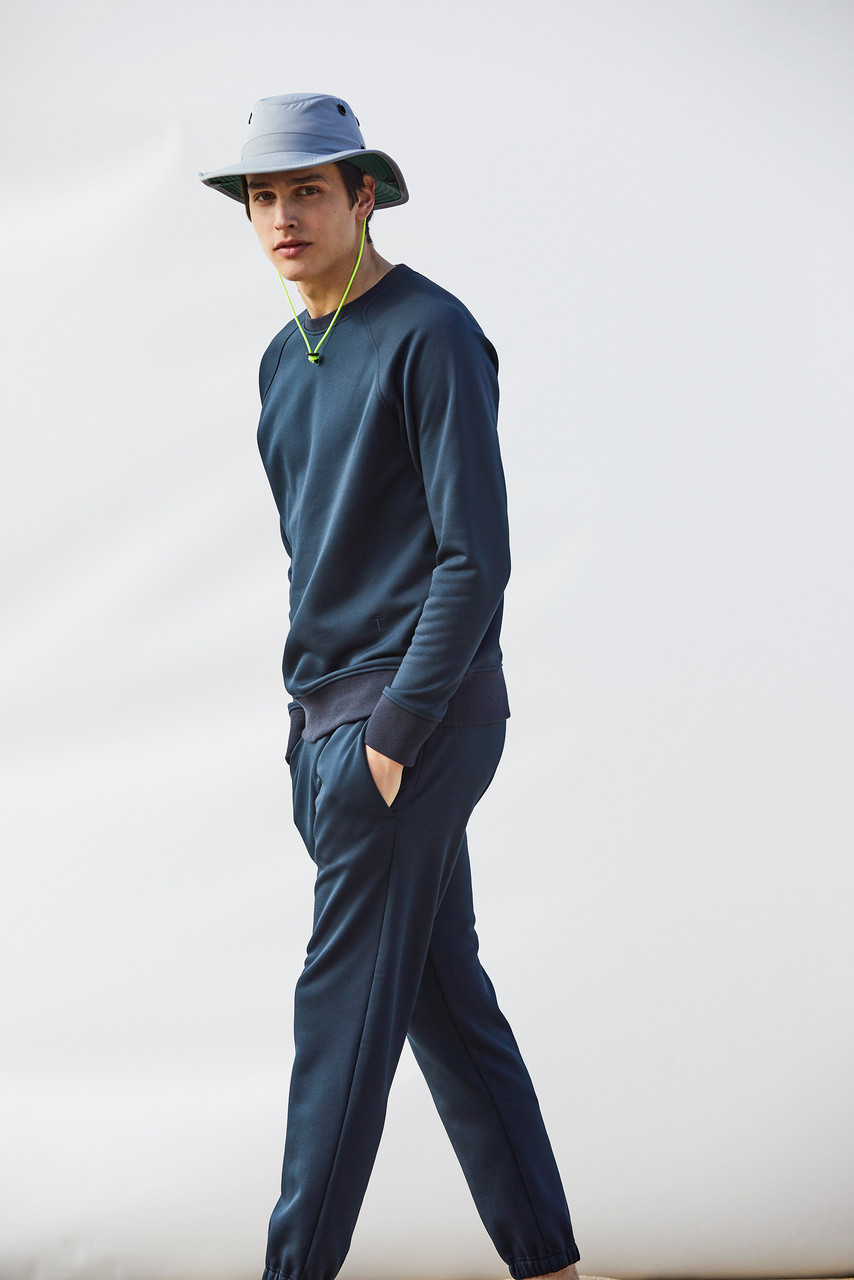 Tilley LTM5 Airflo Medium Brim Hat - Unisex