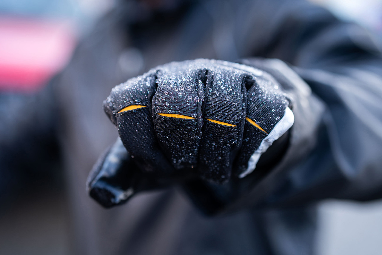 Showers Pass Crosspoint TS Windglove - Women's